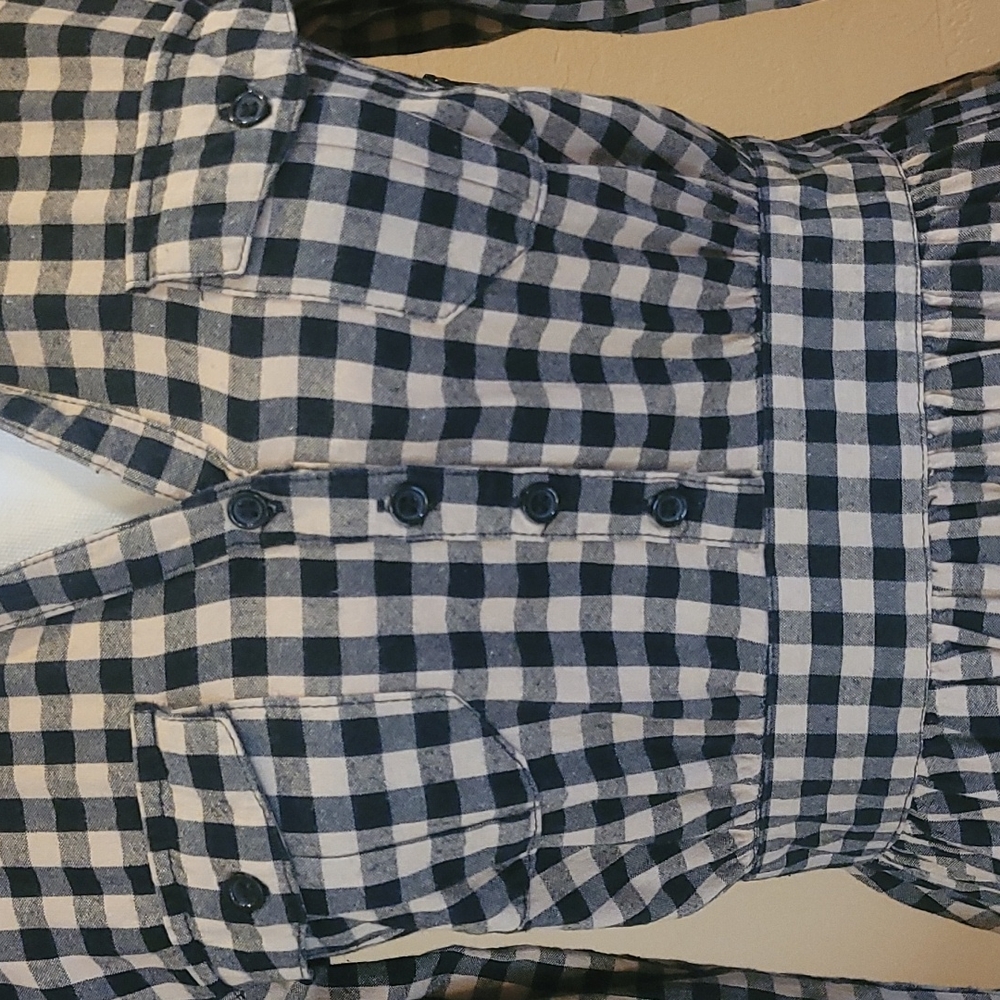 FUN Checkered Dress 👗 - Picture 3 of 10